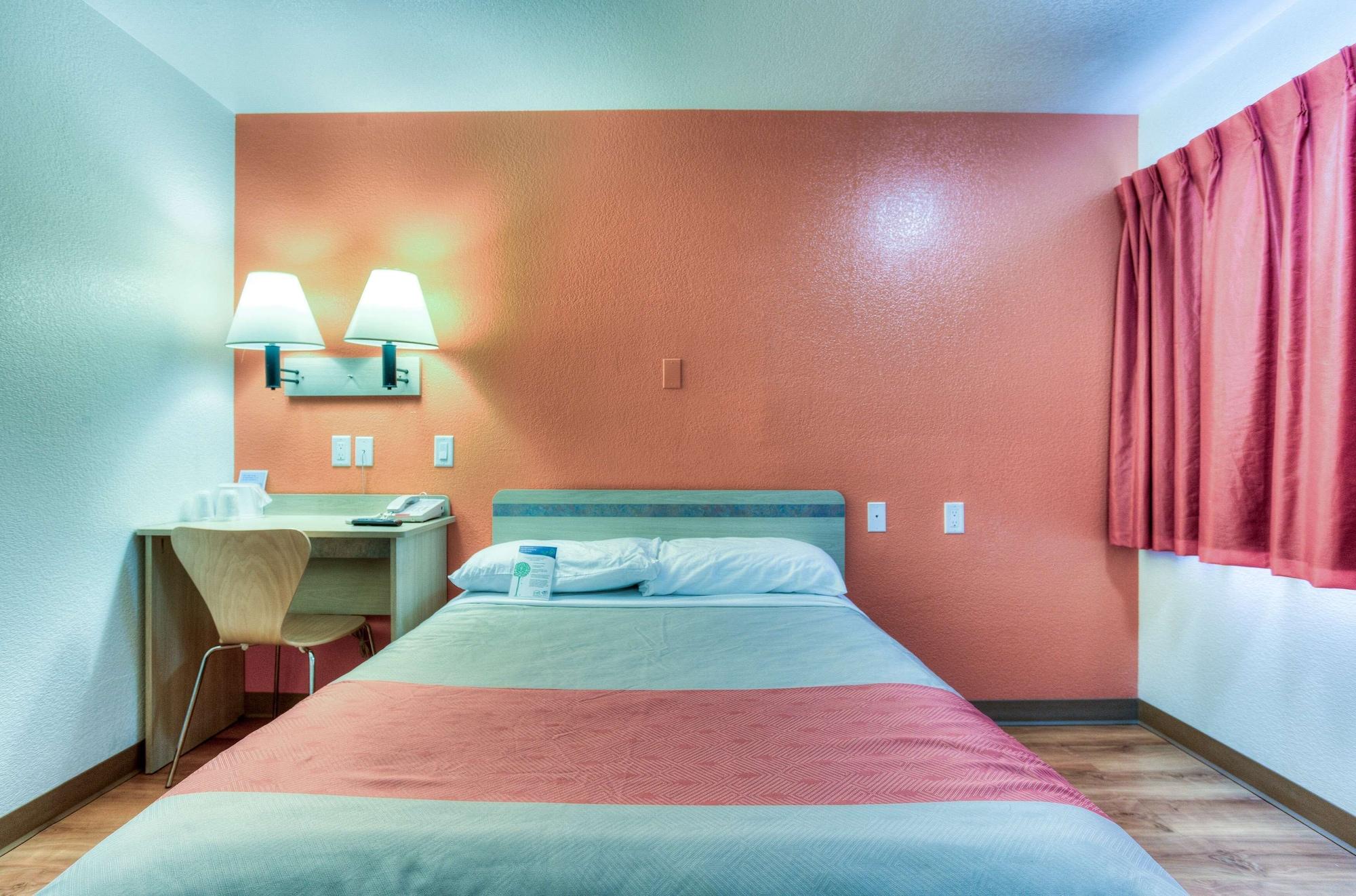Motel 6-Tigard, Or - Portland South - Lake Oswego Екстер'єр фото
