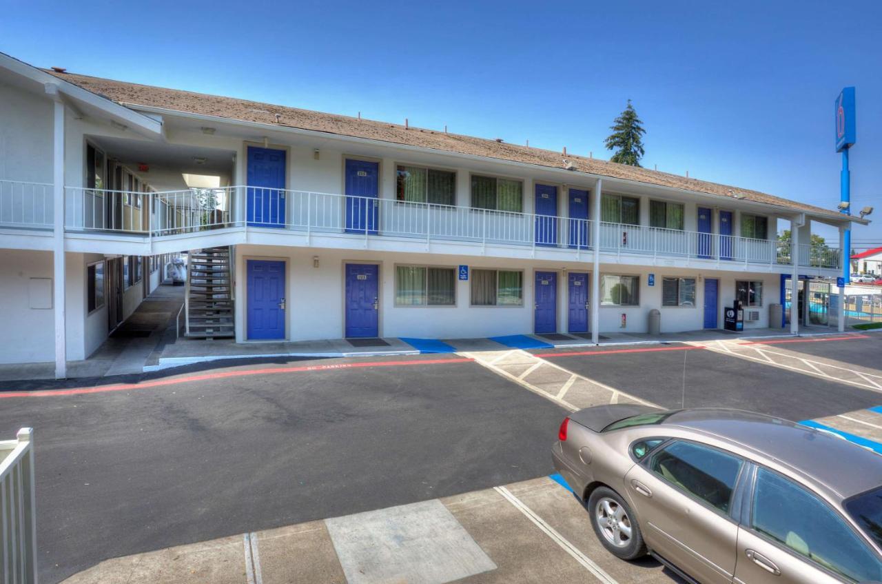 Motel 6-Tigard, Or - Portland South - Lake Oswego Екстер'єр фото
